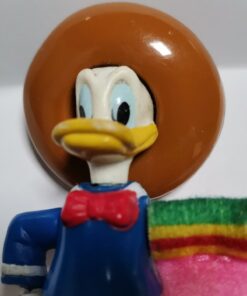 Pato Donald con manta cuatricolor