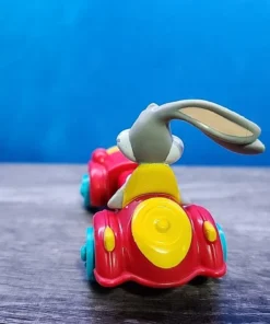 Bugs Bunny en auto rojo que se estira - Imagen 3