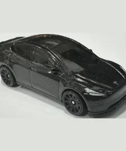 Alternative view of Tesla Model Y HTC93