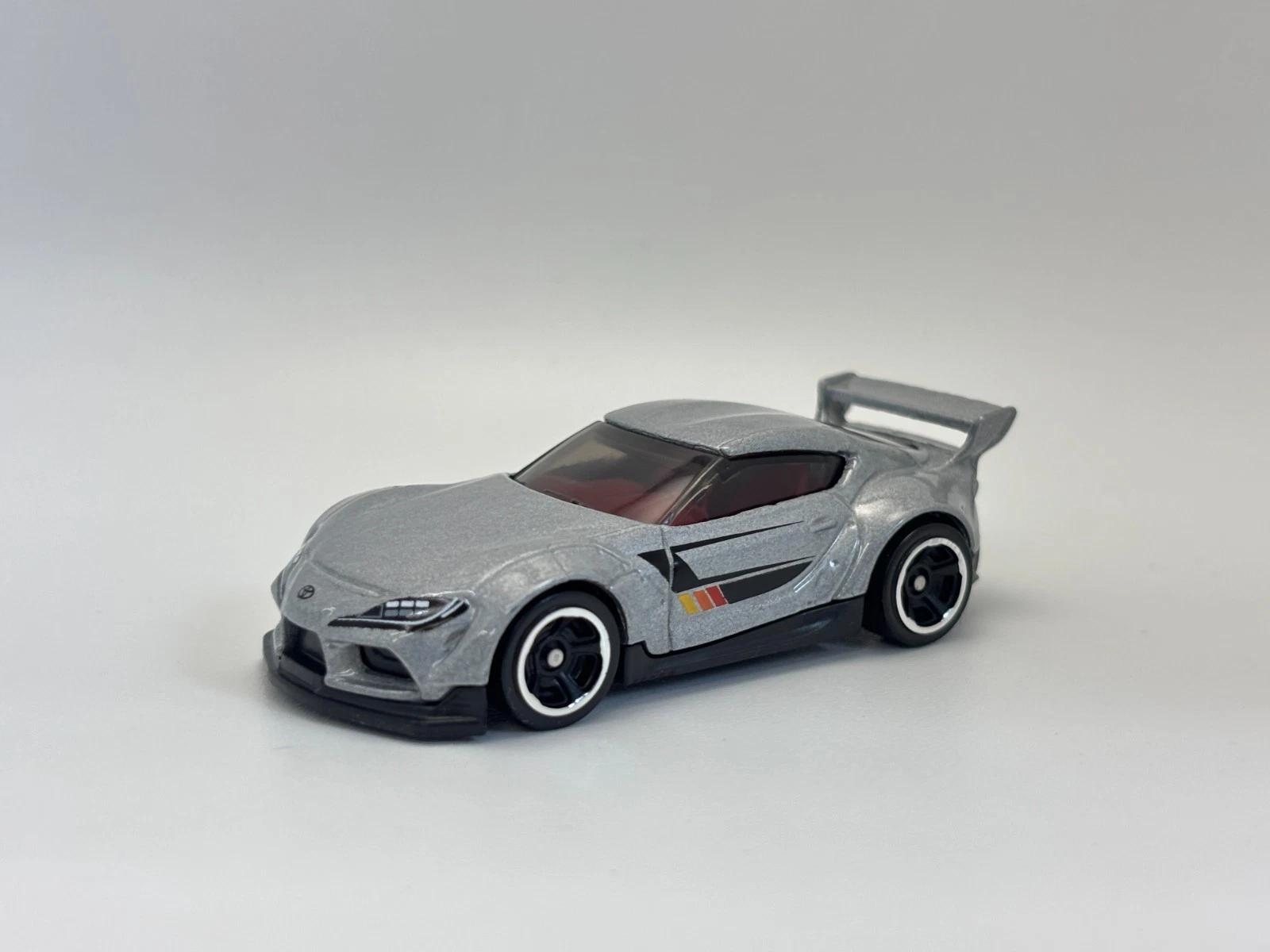 20 Toyota GR Supra JJK04 - Imagen 2