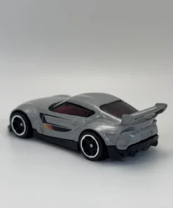 20 Toyota GR Supra JJK04 - Imagen 3