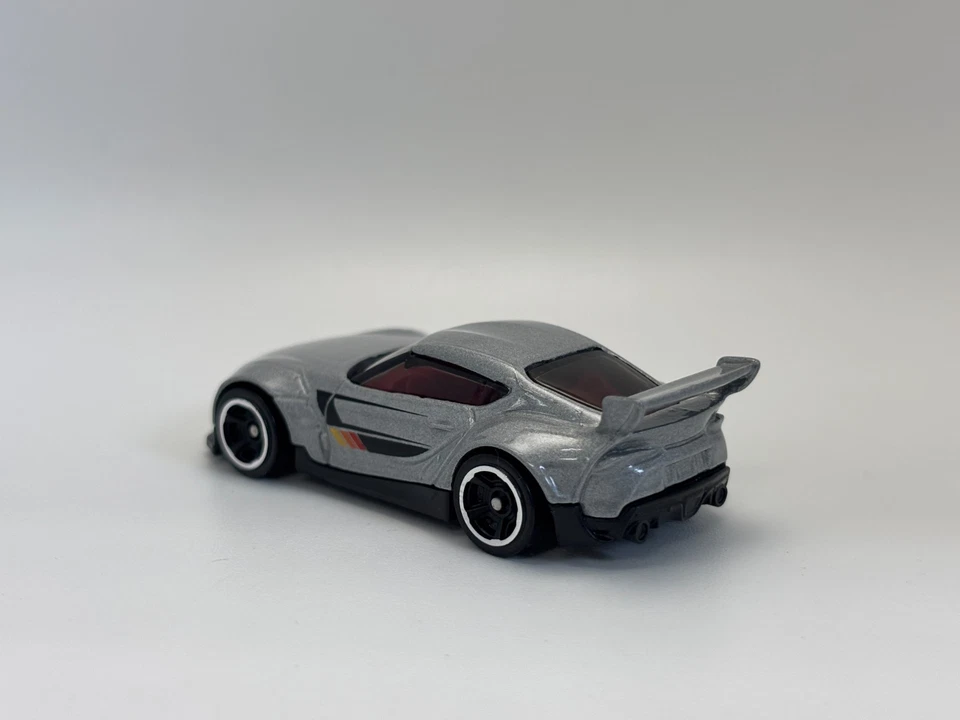 20 Toyota GR Supra JJK04 - Imagen 3