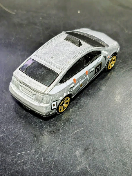 Toyota Prius Taxi Plateado Matchbox - Usado - Imagen 3