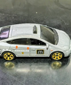 Toyota Prius Taxi Plateado Matchbox - Usado